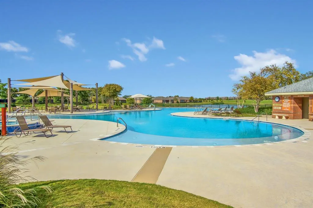 305 Balboa Court