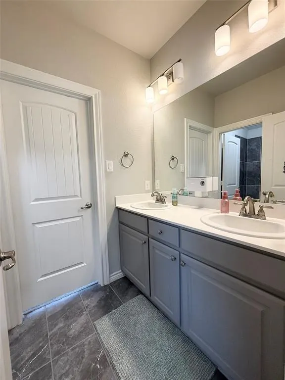 2901 Renmuir Drive