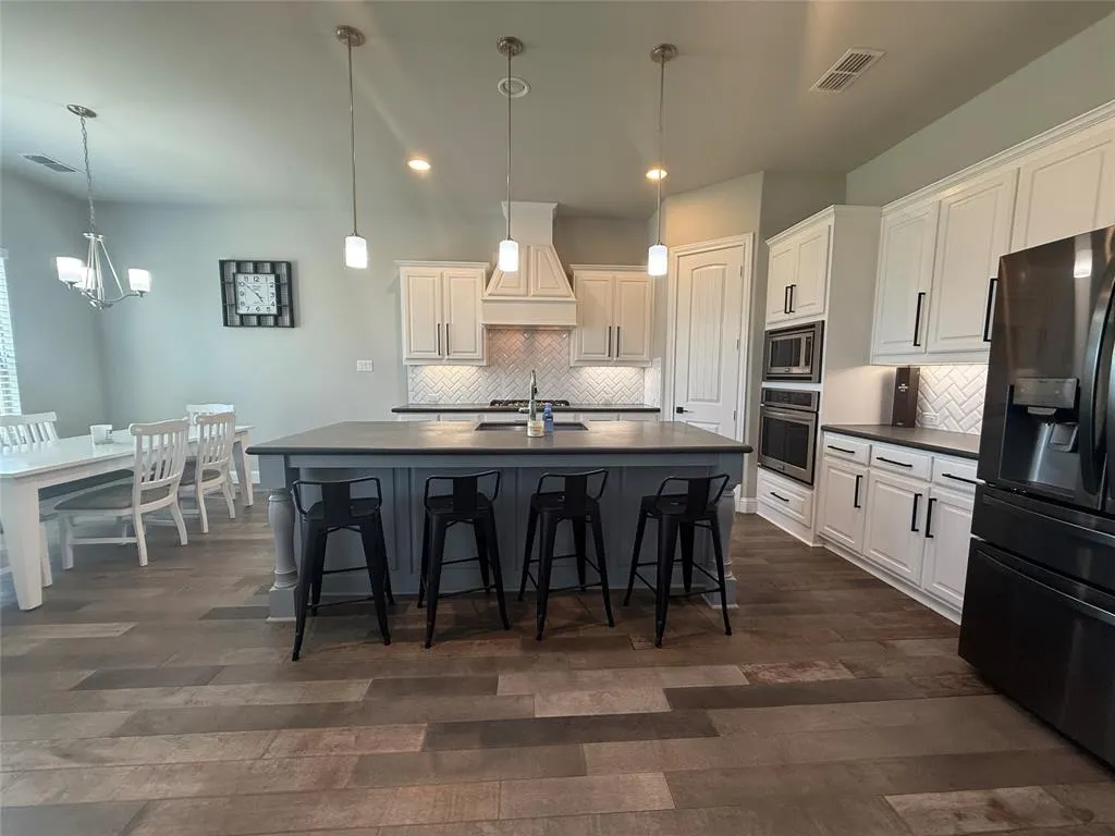 2901 Renmuir Drive