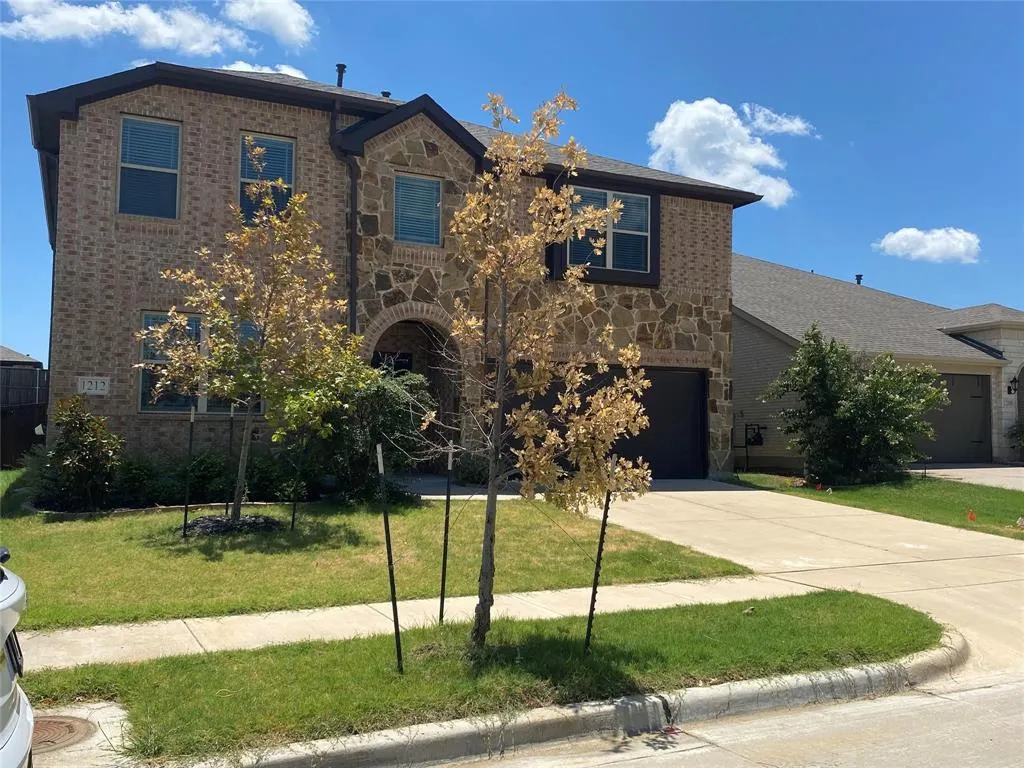 1212 Rosebush Road
