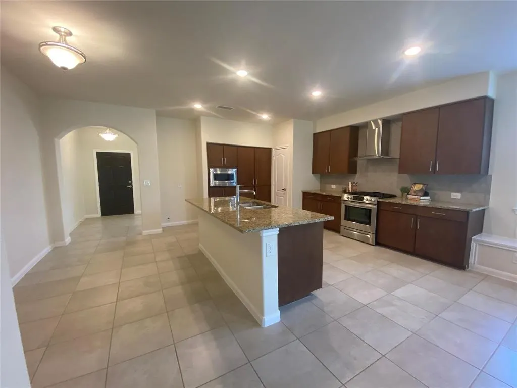 1212 Rosebush Road