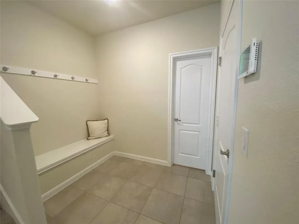 1212 Rosebush Road