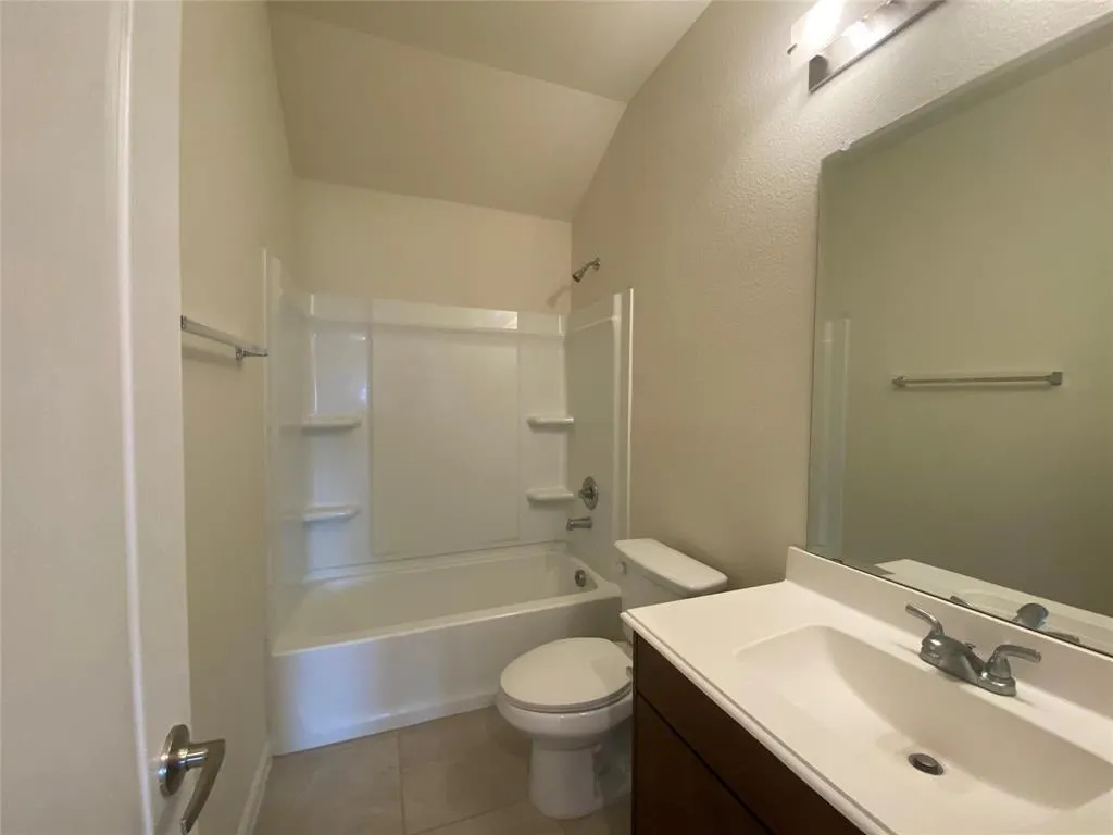 1212 Rosebush Road