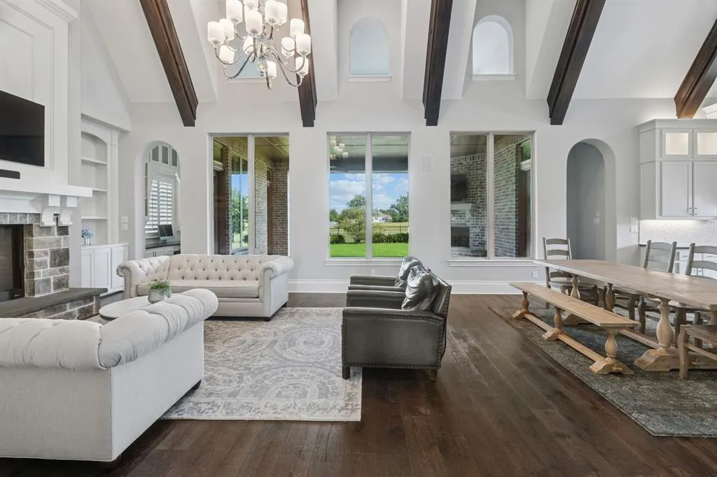 1041 Cliff Creek Drive