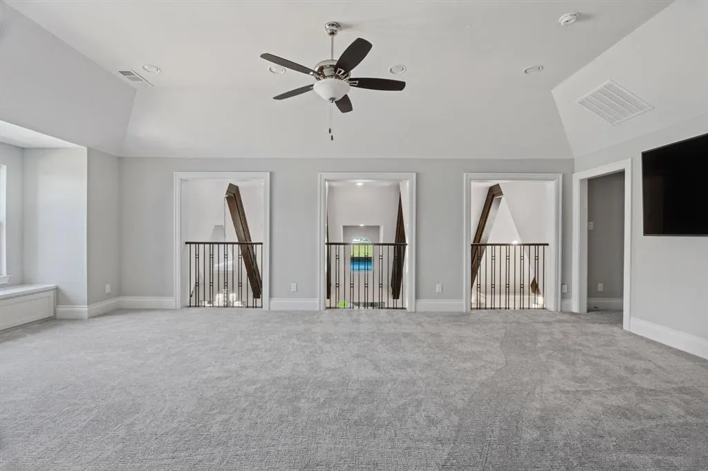 1041 Cliff Creek Drive