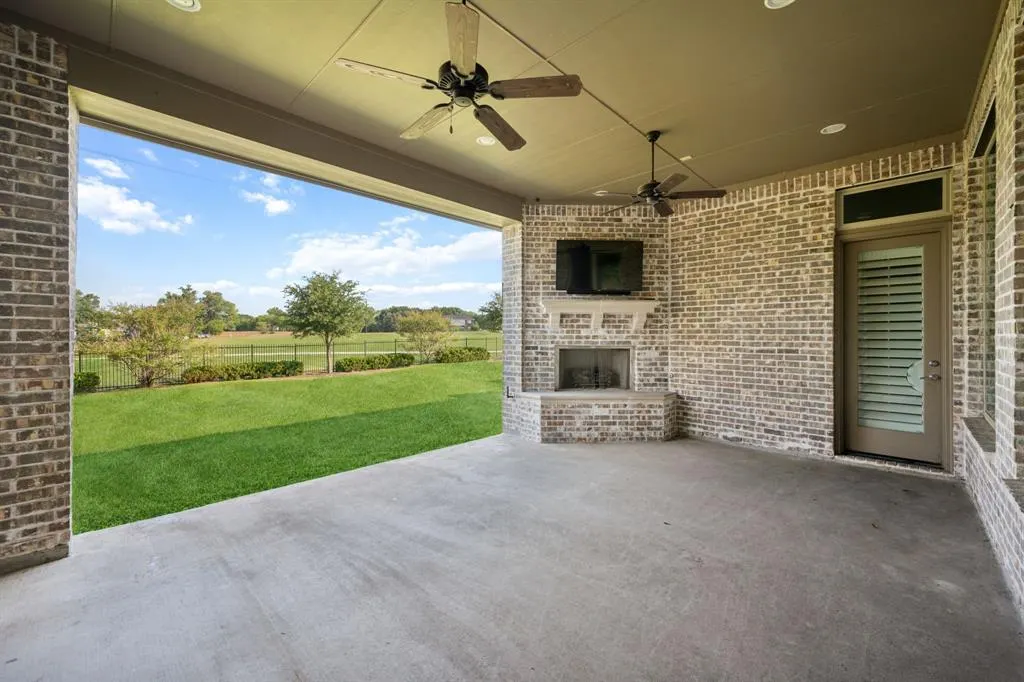 1041 Cliff Creek Drive