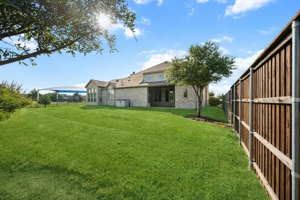 1041 Cliff Creek Drive