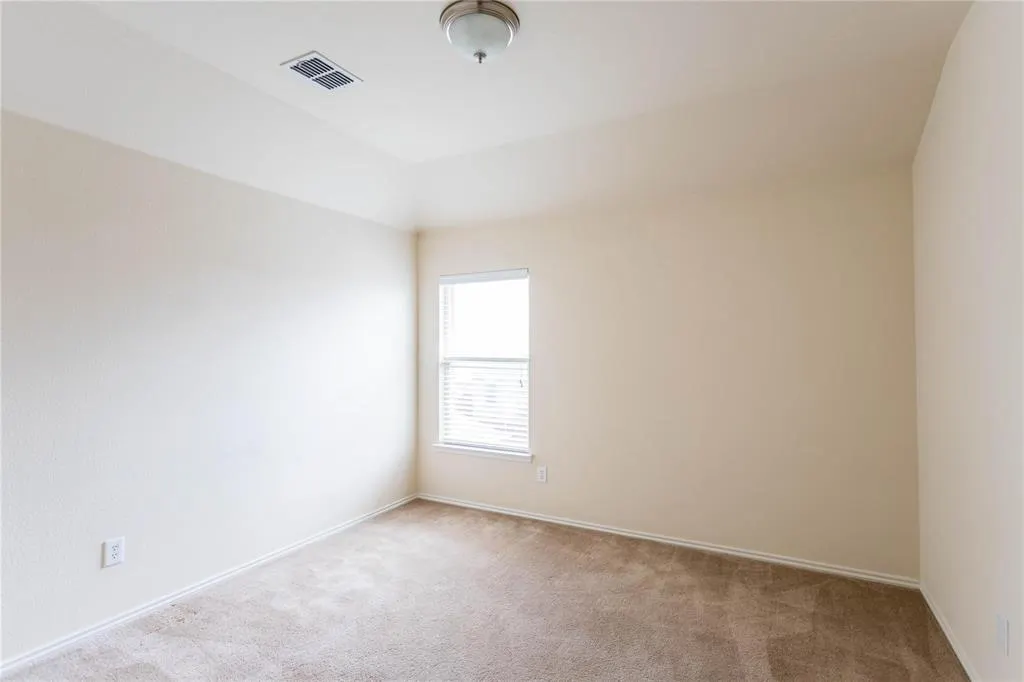 3010 Pinecrest Drive