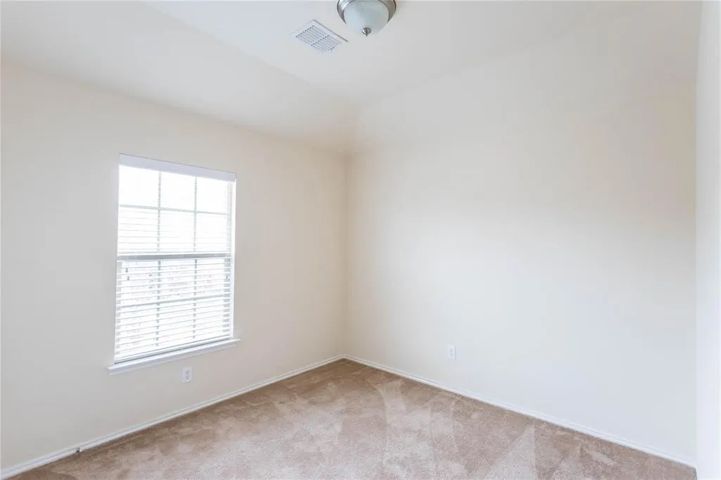 3010 Pinecrest Drive