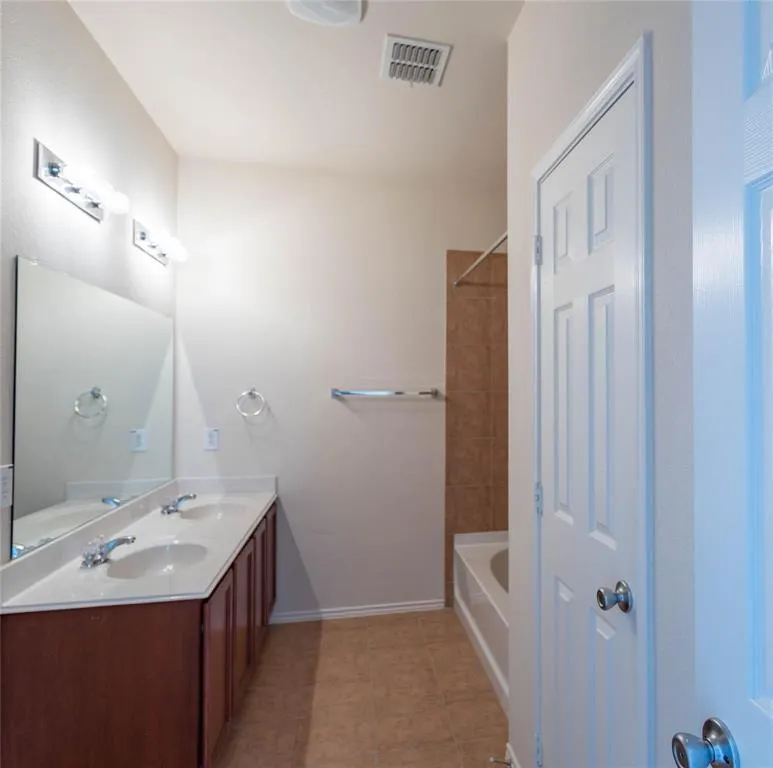 3010 Pinecrest Drive