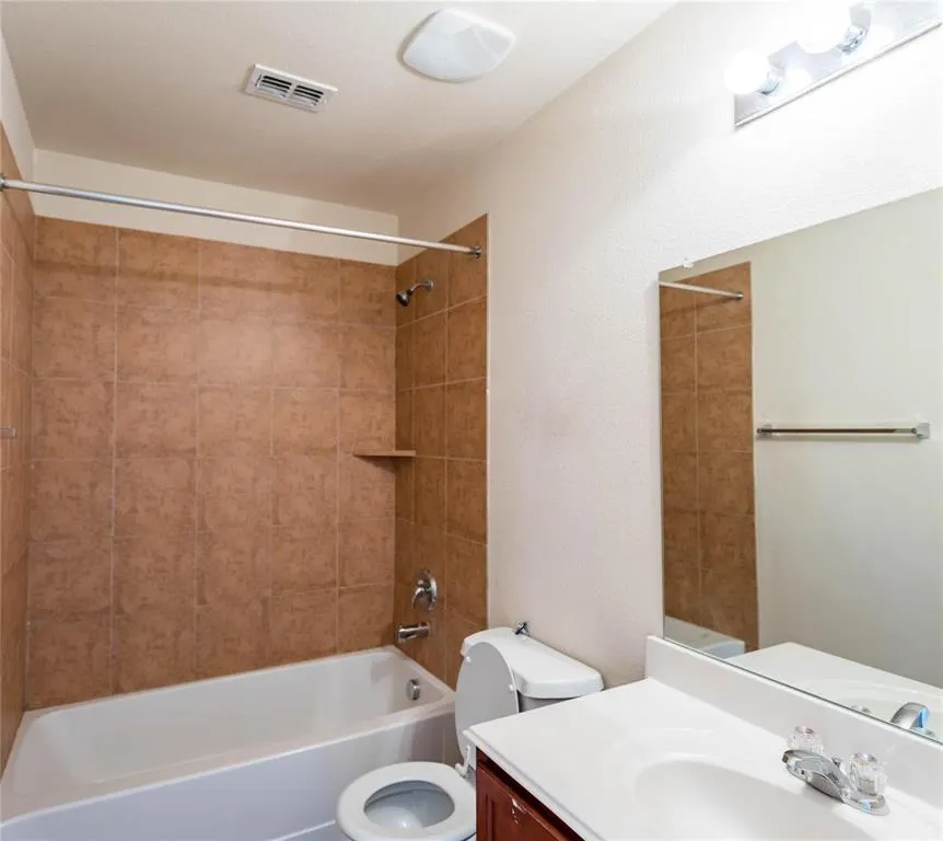 3010 Pinecrest Drive