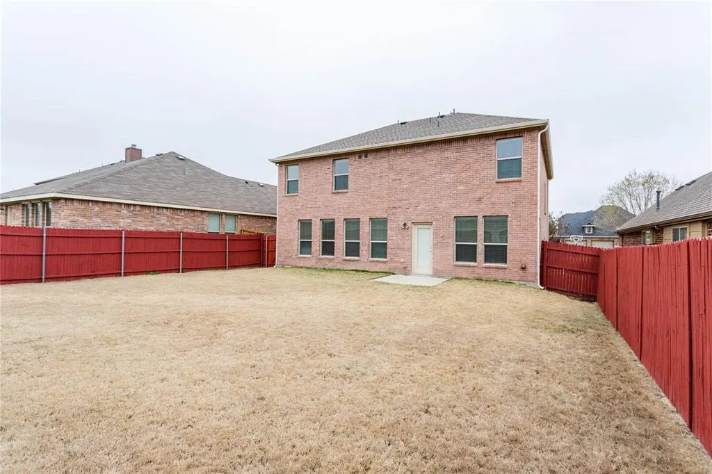 3010 Pinecrest Drive