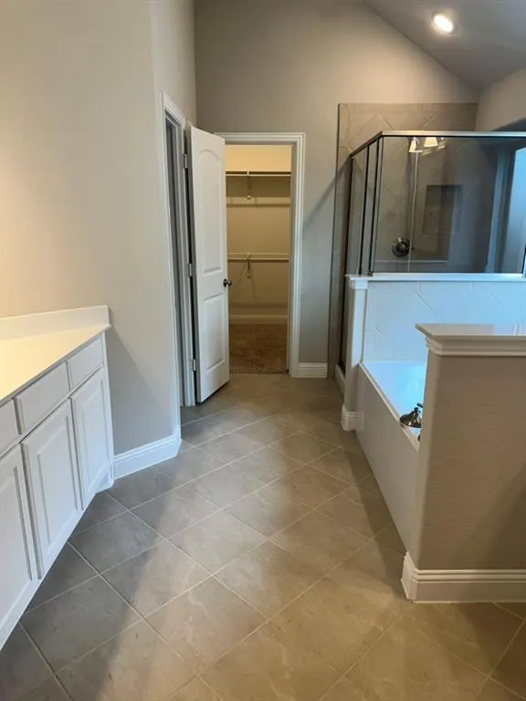 2815 Diamondback Drive