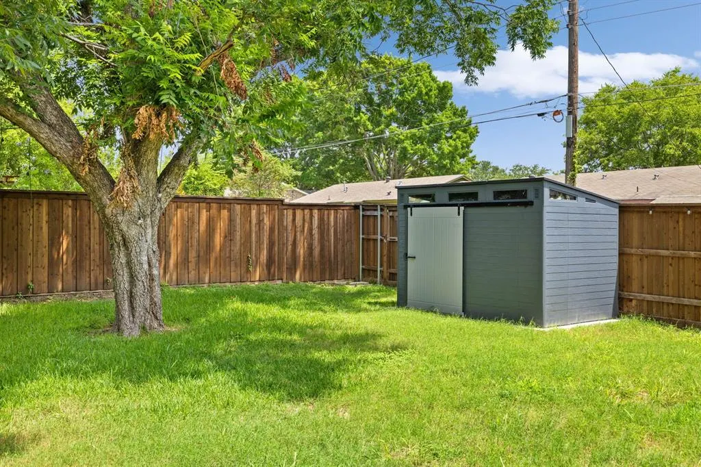 721 Williams Way