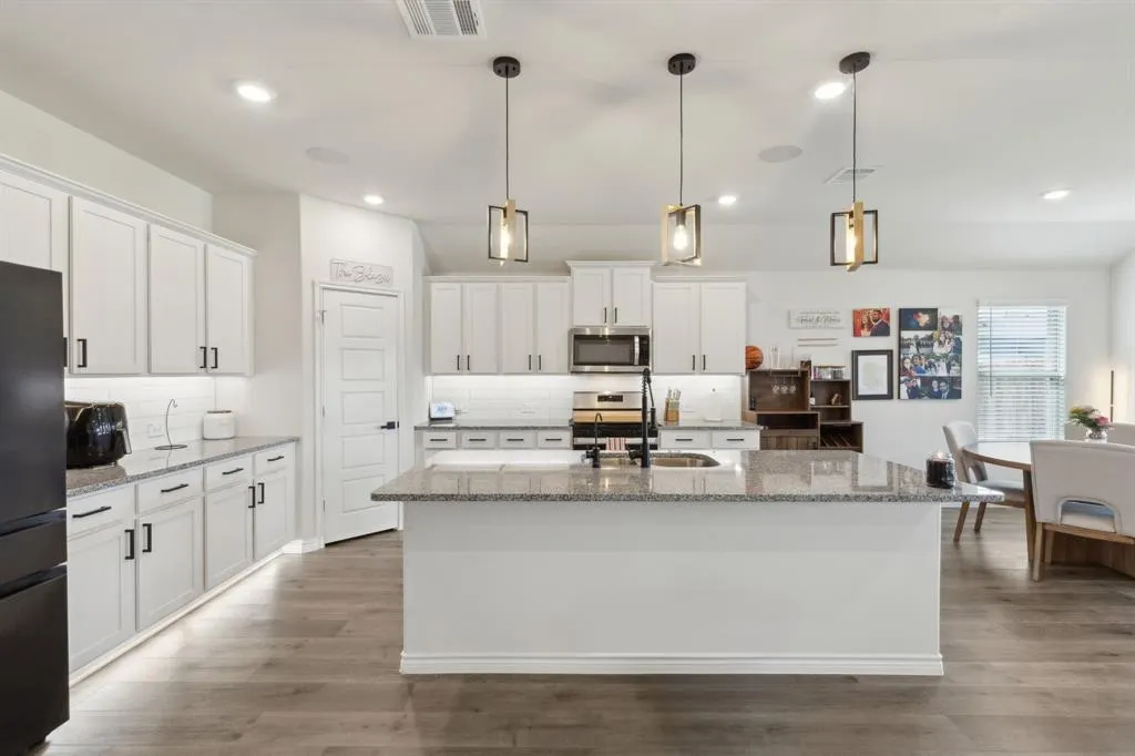 3720 Bedrock Way