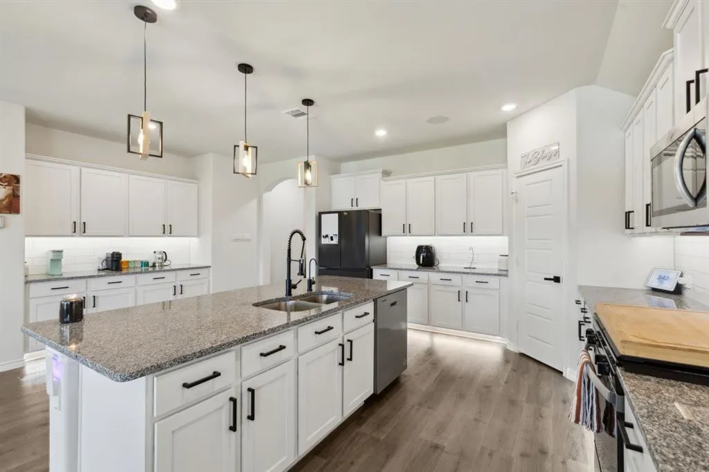 3720 Bedrock Way
