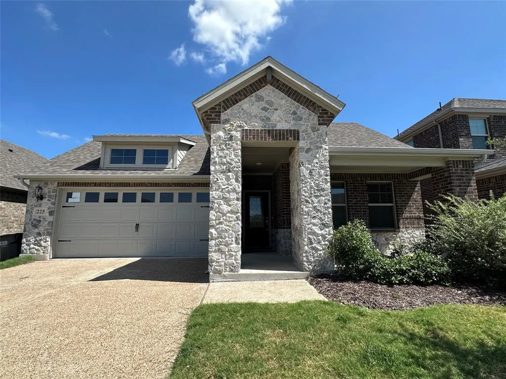 225 Quarry Street