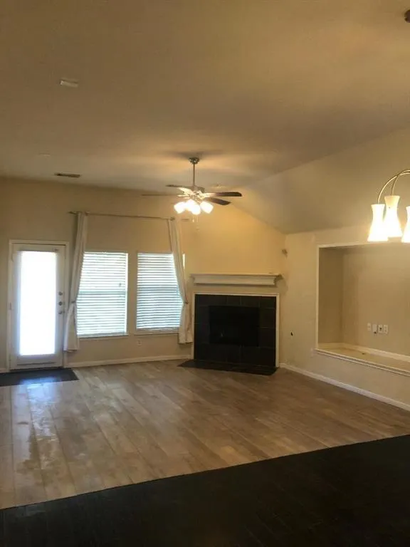 1612 Mockingbird Drive