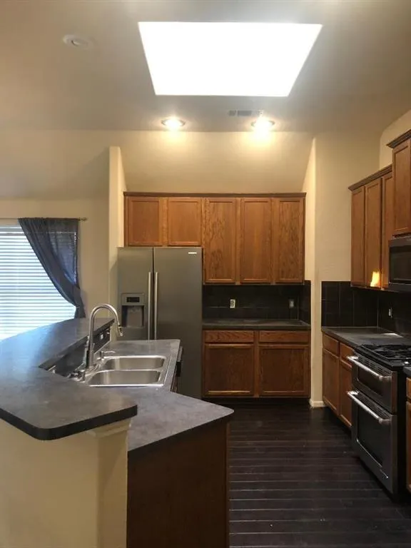 1612 Mockingbird Drive