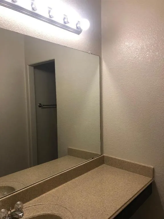 1612 Mockingbird Drive