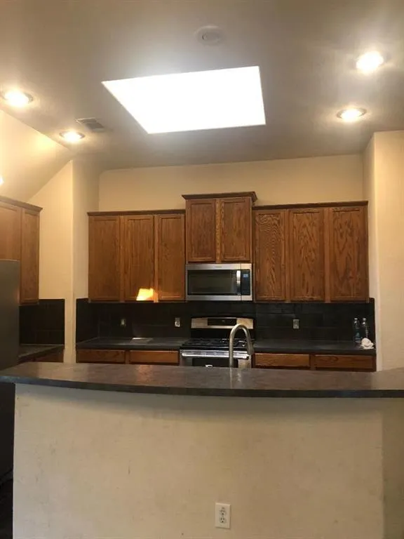 1612 Mockingbird Drive