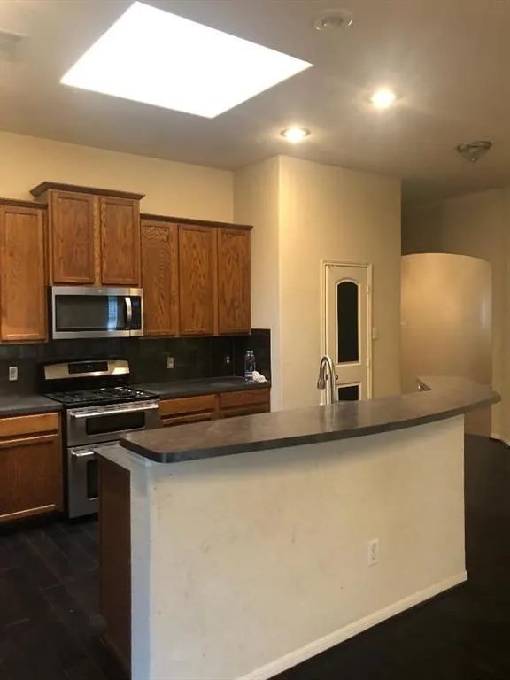 1612 Mockingbird Drive
