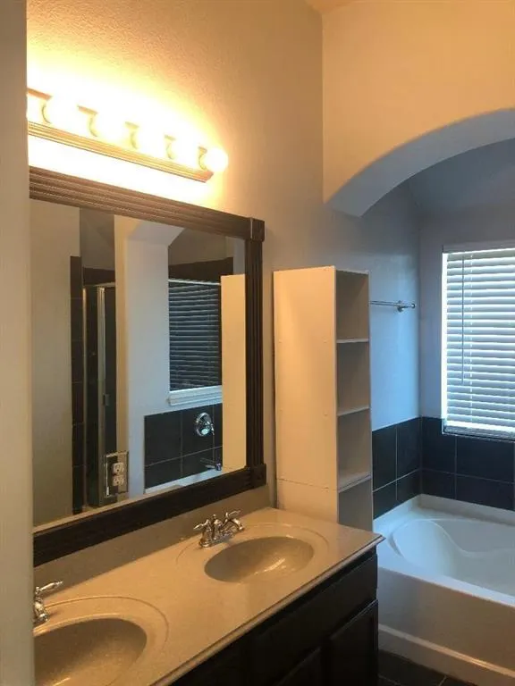 1612 Mockingbird Drive