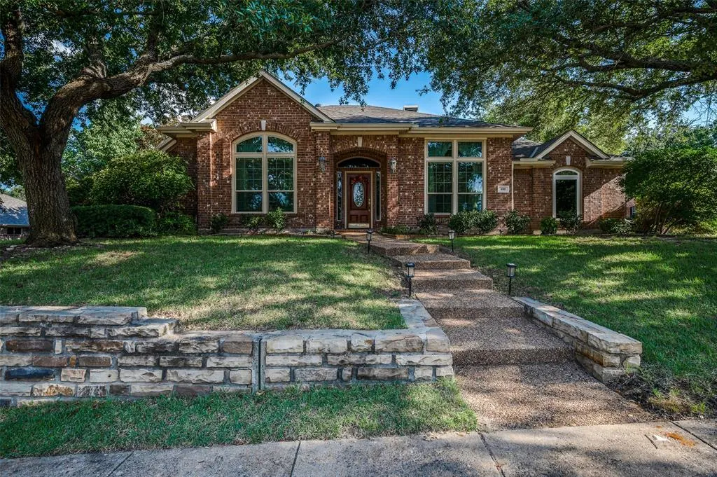 400 Brook View Court