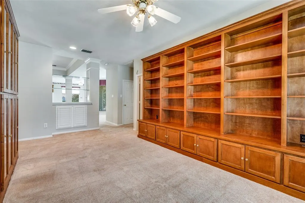 400 Brook View Court