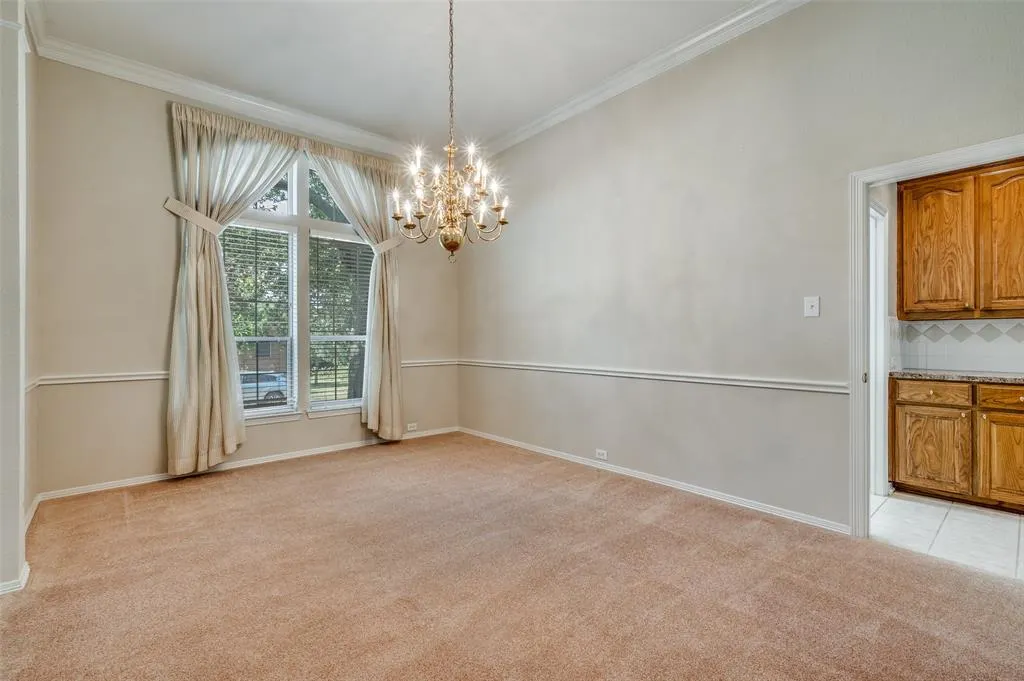 400 Brook View Court