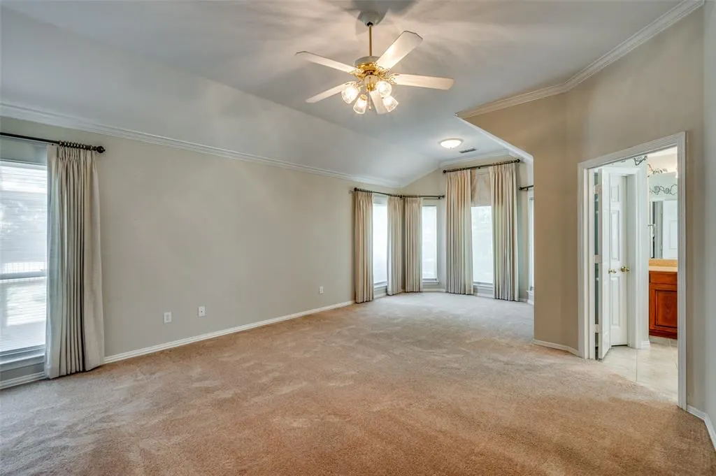 400 Brook View Court