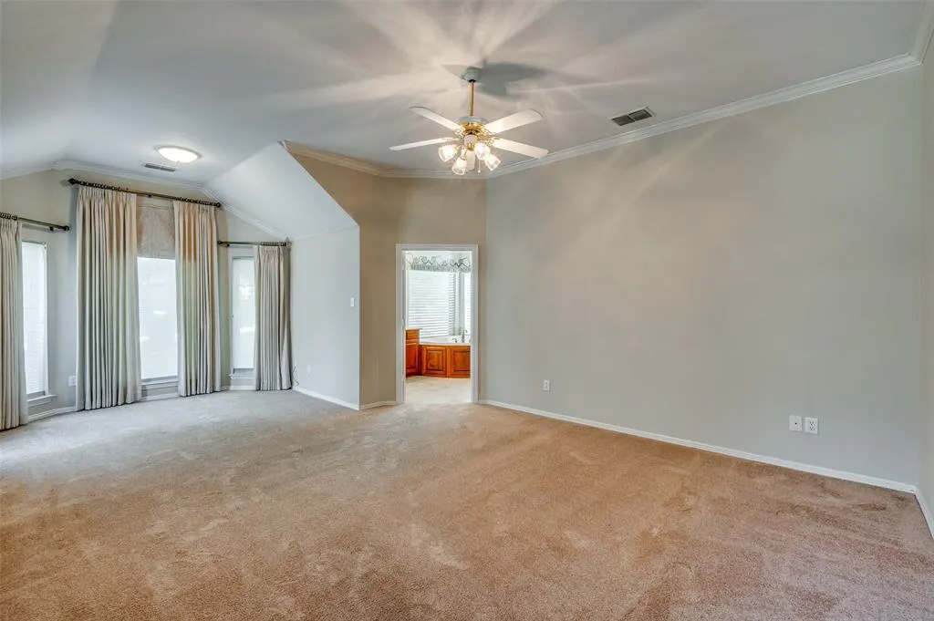 400 Brook View Court