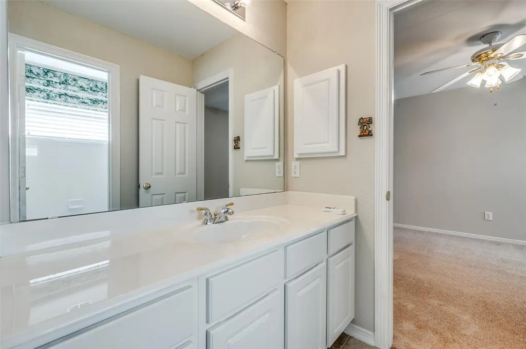 400 Brook View Court