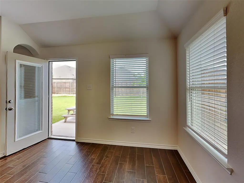 2907 Brady Starr Drive