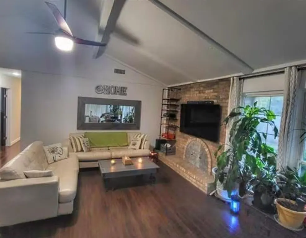 816 Firestone Lane