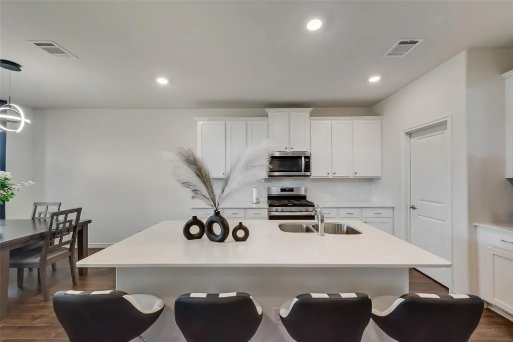 3235 Brady Starr Drive