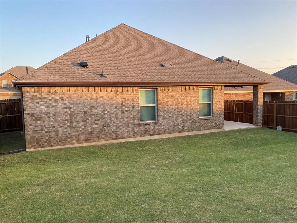 9809 Autumn Leaves Lane