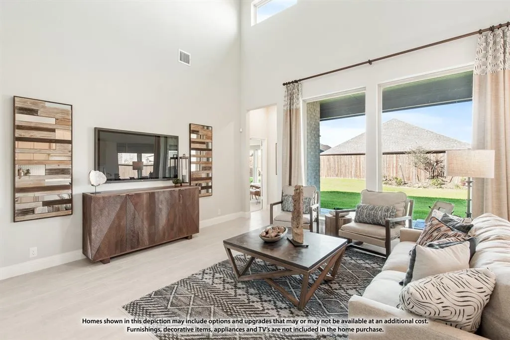 4111 Zina Lane