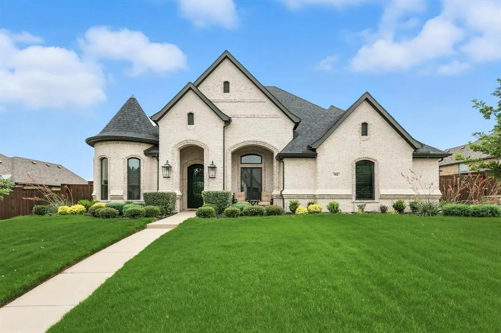 901 Saint Peter Lane