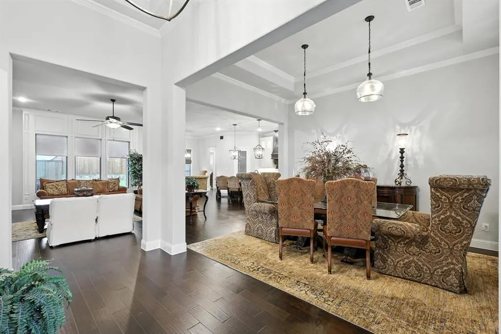 901 Saint Peter Lane