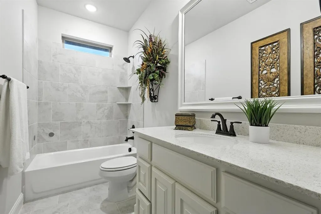 901 Saint Peter Lane