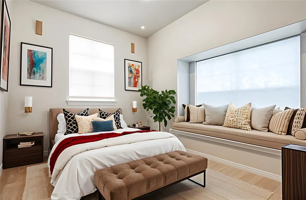 3121 Barefoot Lane