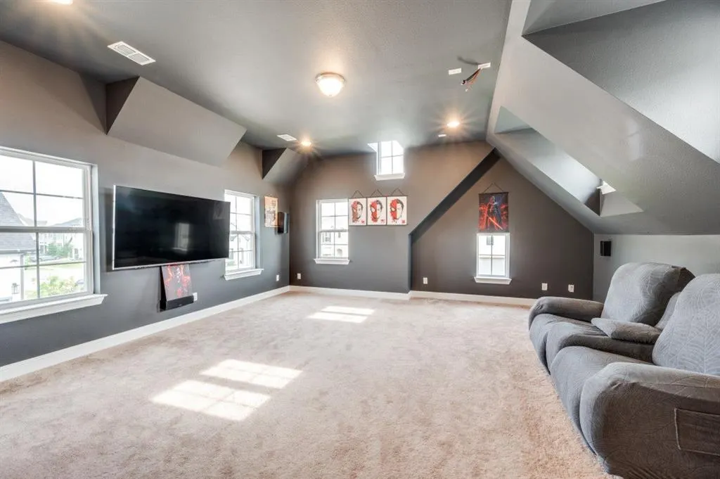 3121 Barefoot Lane