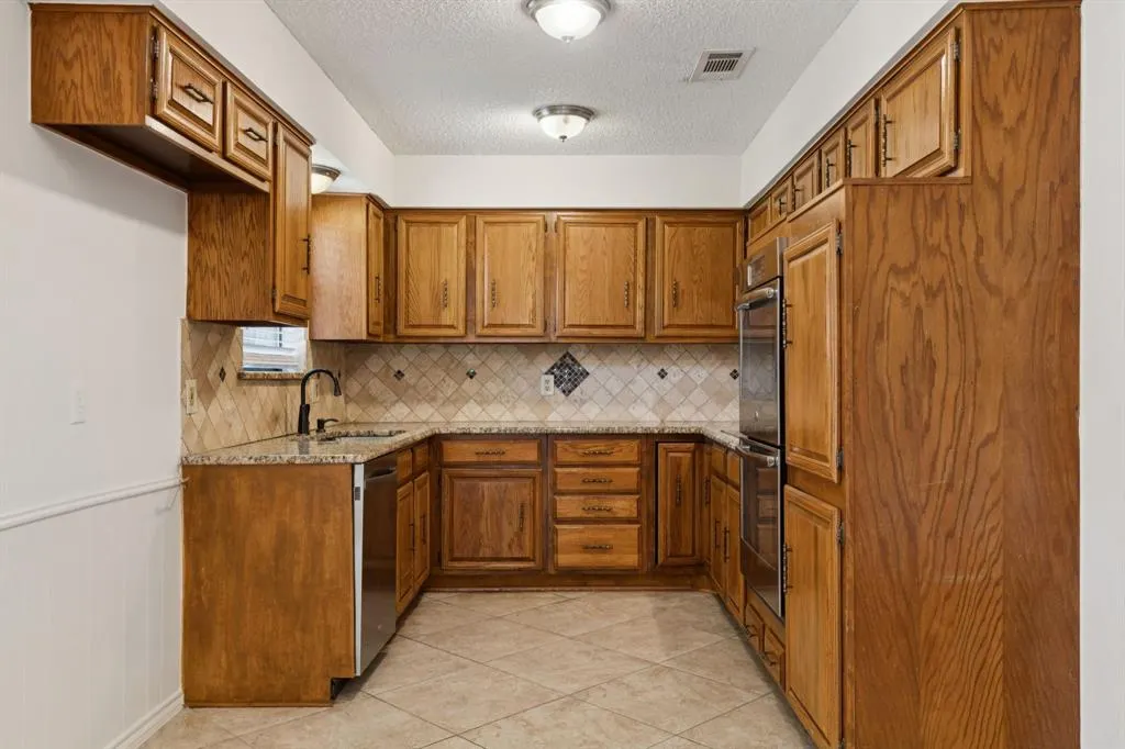 1408 Stoneboro Lane
