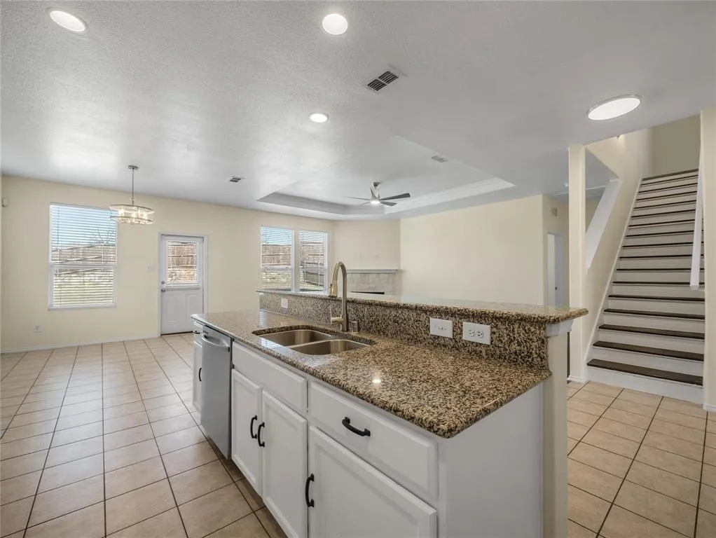 3001 Hickory Ridge