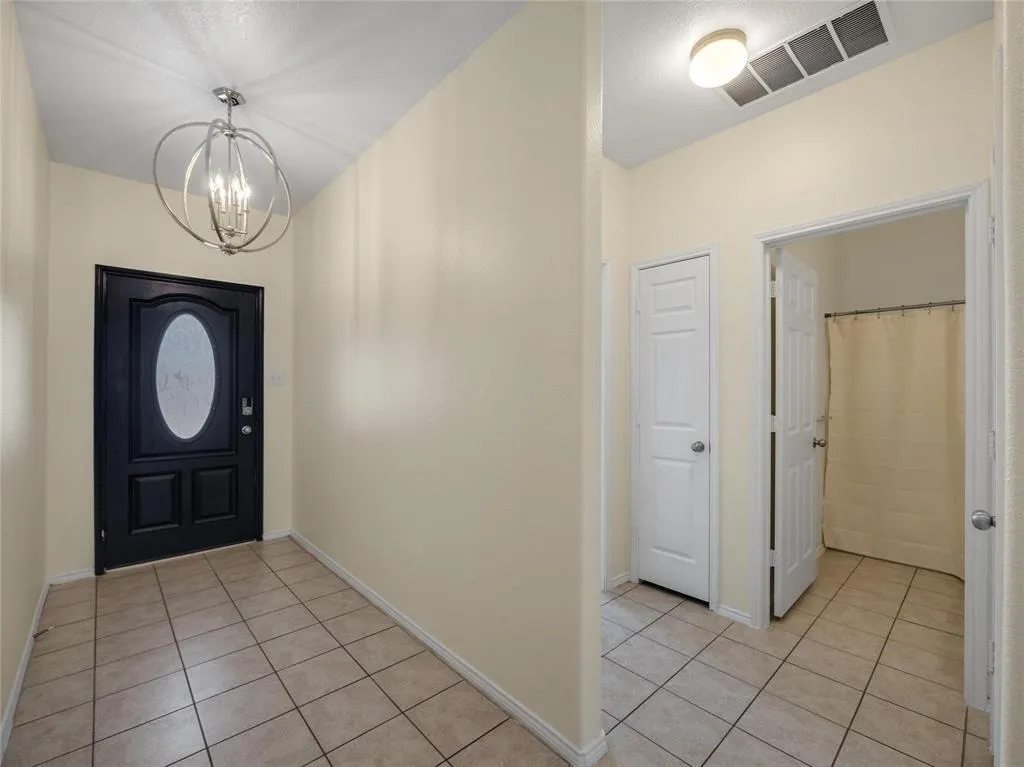 3001 Hickory Ridge