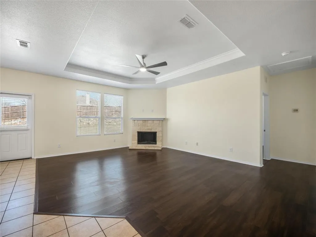 3001 Hickory Ridge