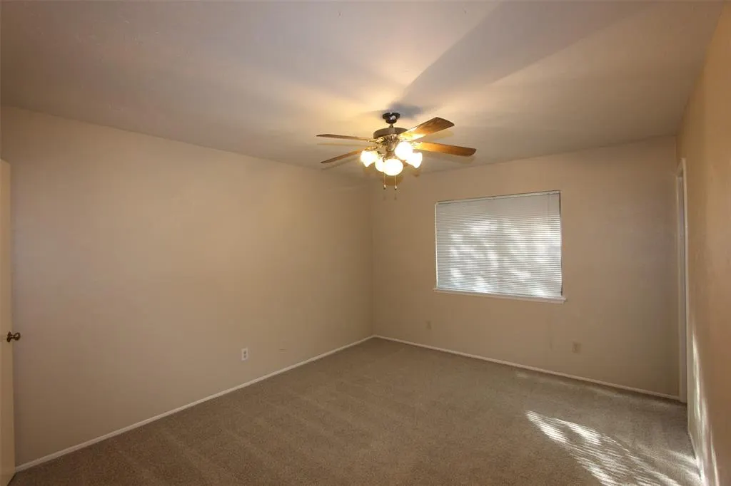 110 W Way Drive
