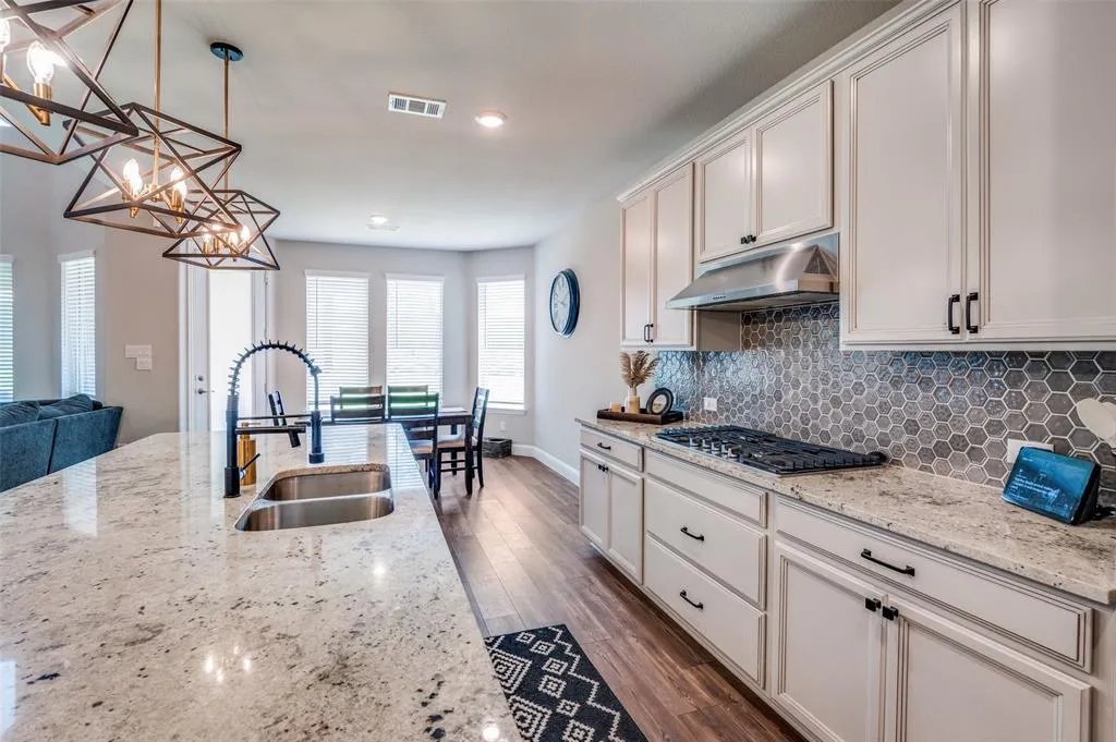 1740 Tombstone Drive