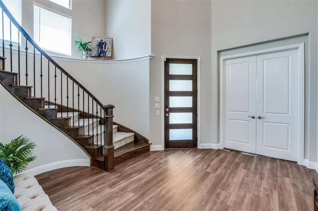 1740 Tombstone Drive